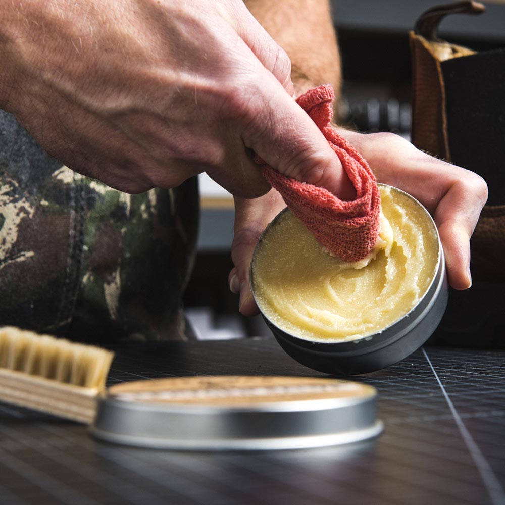 Otter Wax Leather Salve All-Natural Universal Conditioner With Carnauba And Shea Butter
