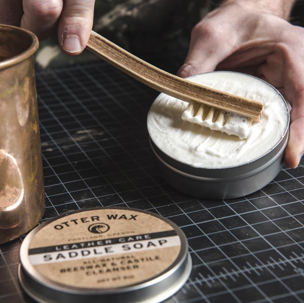 Otter Wax Saddle Soap All-Natural Beeswax And Castile Soap For Cleaning Leather