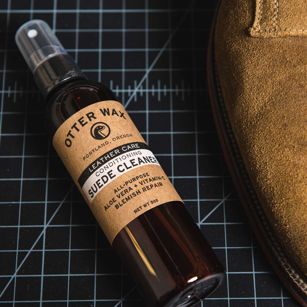 Otter Wax All-Natural Suede And Nubuck Cleaner Spray All-Purpose Aloe Vera And Vitamin-C Blemish Repair Treatment